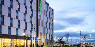 Superior accommodation for business and leisure guests. Holiday Inn Express Aberdeen Mcaleer Rushe