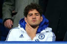 Born 14 february 1987) is a uruguayan professional footballer who plays as a striker for premier league club manchester. Chelsea Transfer News Alexandre Pato Set For Blues Stay Edinson Cavani Rumours Bleacher Report Latest News Videos And Highlights