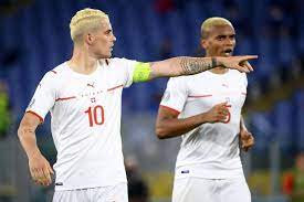 Neste podcast, josé mourinho descreve como o comprometimento deve ser visto como um tipo de talento e por que ele está sempre lutando contra outros em sua busca. Mfc4b2ryhynpzm
