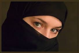 Pin By Qaneis On بنت منقبة Muslim Women Most Beautiful Indian Actress Hijab