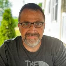 Aaron Slickers's Instagram, Twitter & Facebook