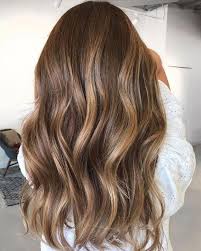 10 Biggest Spring Summer 2020 Hair Color Trends You Ll See Everywhere Ecemella Hair Color Caramel Hair Color Light Brown Brunette Hair Color