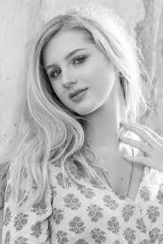 Yelena Rogers (@Yelena_Rogers)