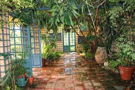 Jardin Serre De La Madone Menton Indoor Garden Rooms Garden Room Indoor Gardens
