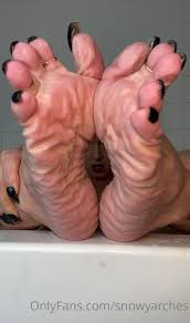 SnowyArches aka Snowyarches OnlyFans - You definitely can feel every single  groove, crease, and Wrinkle Im going to miss this black polis -  Fetish-themed Porn video available for online streaming on x-fetish.tube