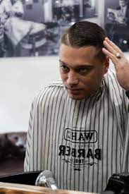 Speranza is the stage name of the rapper, and his real name is ugo scicolone. Speranza Con La Musica Cerco Il Riscatto Non La Gloria