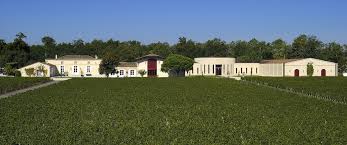 Propriété familiale de 29 hectares, le domaine est situé à l'ouest du val de loire, en aop muscadet côtes de grandlieu. Domaine De Chevalier Bordeaux Kompass