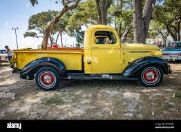 Image result for Venetian Yellow 1939 GMC
