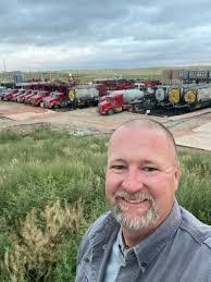 Larry Weeden's Instagram, Twitter & Facebook