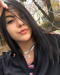 Amanda Emanuel (amanda_emanuel)