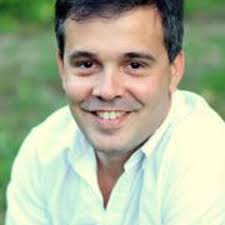 Stream Mario Levy music