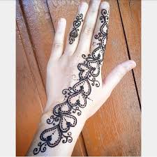 Mehndi Mehndi Design Mehndi Design Simple Mehndi Design Bridal Henna Henna Design Henna Pattern Henn Henna Designs Henna Designs Easy Henna Heart
