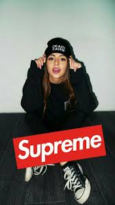 Supreme one80 zum kleinen preis hier bestellen. Supreme Girl Wallpapers Top Free Supreme Girl Backgrounds Wallpaperaccess