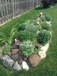 Some Considerations About Your Little Rock Garden Ideas Houses Rosamobel Info Considerations In 2020 Garden Landscape Design Rock Garden Design Front Yard Landscaping