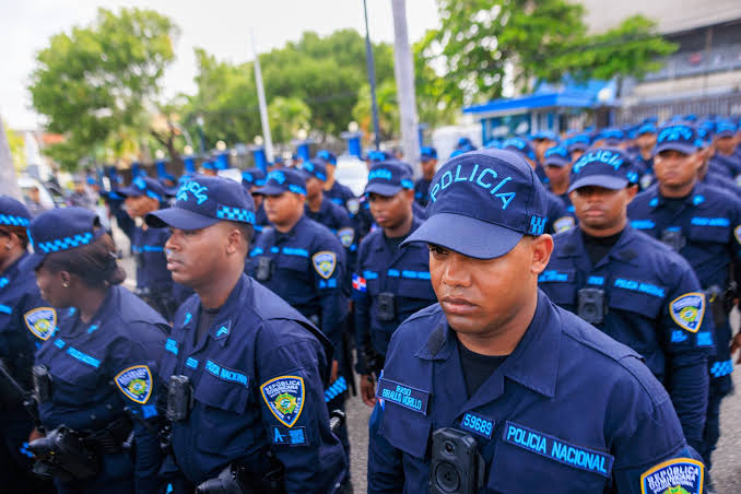 Gobierno del presidente Luis Abinader pone en marcha nuevo modelo de patrullaje y servicio policial en el Gran Santo Domingo – Periódico Prensa Única