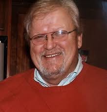 Dixie Hicks's Instagram, Twitter & Facebook