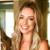 Kelly Stone's Instagram, Twitter & Facebook