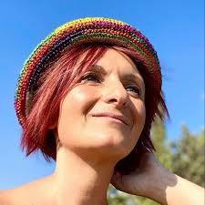 Your advice needed, please: I've been having work done at my holiday home  in Tuscany over the past year, but it hasn't been finished and the builder  in question is evading my