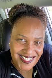 Miranda Darnell's Instagram, Twitter & Facebook