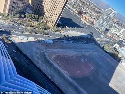 From cozy rooms to an 'airport vibe' and BLANK restaurant menus: Travel  expert delivers his verdict