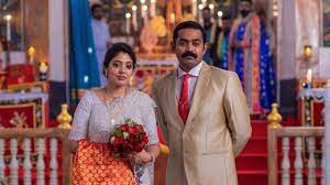 Kettiyolaanu ente malakha asif ali sleevachan. Kettiyolaanu Ente Malakha Movie Review A Pleasant Love After Marriage Story