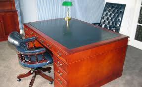 2.6 out of 5 stars, based on 18 reviews 18 ratings current price $16.57 $ 16. Hand Made English Pedestal Desks English Decorations