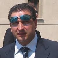 400+ perfiles de «Mosca»