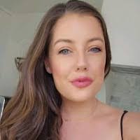 Dylan Moller's Instagram, Twitter & Facebook