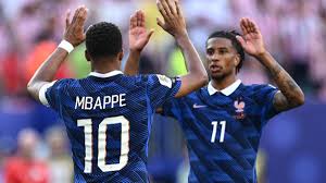 Mbappé Misses Penalty: When Stars Dim Against the 'Dark Horse' – Analysis of the Shocking France-Morocco Quarterfinal