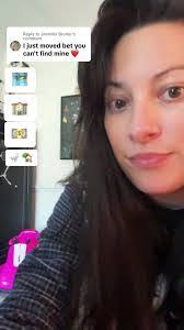 Lisa Confer's Instagram, Twitter & Facebook