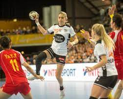 I stedet foregår det på den måde, at vi har ansøgt om en såkaldt upgrade til team esbjerg. Now We Are Back Into Competition Interview With Estavana Polman