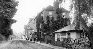 Magpie Inn At Sunbury On Thames When My Family Owned It Harry Freeman Was The First King Water Rat The Water R Sunbury On Thames London Photos Great Britain