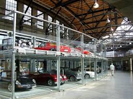 Classic garagen gmbh befindet sich in tannenstraße 8a, 78078 niedereschach, germany. Glaserne Garagen Bild Von Classic Remise Dusseldorf Dusseldorf Tripadvisor