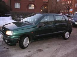 Image result for Vert Fonce 1995 Renault