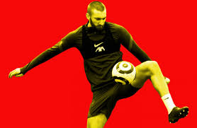 50 likes · 1 talking about this. Liverpool Defender Nathaniel Phillips Shows Off Menacing New Skinhead Look In Training Thick Accent