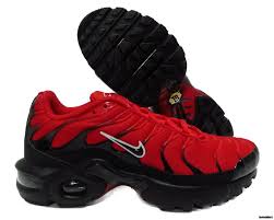 Sponsored Ebay Ci5649 600 Nike Air Max Plus Red Black White Gradeschool Sneakers In 2020 Nike Air Max Plus Nike Air Max Air Max Plus