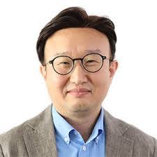 Byron Kies's Instagram, Twitter & Facebook