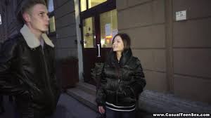 Порно онлайн - Девушка-пикаперша сняла парня - Prostoporno