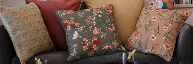 Cuscini d'arredo moderni, dal design contemporaneo. Cuscini Arredo Decorativi Per Divani Cuscini Grandi E Colorati Coincasa