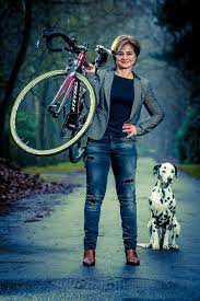 It's a great shame van der poel isn't riding paris. Corinne Poulidor Mama Van Mathieu En David Van Der Poel Altijd Bang Dat Zatte Mensen Op Het Wk Mijn Zonen Ten Val Brengen Veldrijden Hln Be