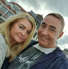 Dziś urodziny obchodzi Prezes Zarządu Zagłębia Lubin S.A., Paweł Jeż! 🎂  Panie Prezesie, życzymy dużo zdrowia, wielu powodów do radości i realizacji  wszystkich celów zarówno prywatnych, jak i zawodowych. Sto lat! 🎁