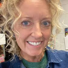 Donna Collier (@collier_donna)