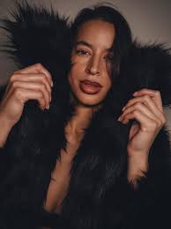 One Of A Kind ✨ • • #empower #profile #picture #portrait #portfolio  #fashion #style #pose #photo #photographer #photography #photoshoot  #fashionstyle #zara #zarawoman #zaraoutfit #model #modeling #lamodels