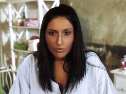 Let's get real is eine reality show mit den drei freundinnen senna gammour , seyda taygur und sofia. Senna Gammour Im Bikini Auf Ibiza So Heiss Sieht Die Ex Monrose Sangerin Heute Aus Extratipp
