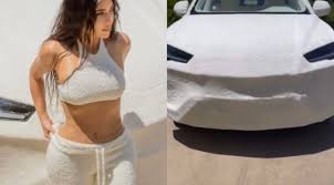 Who could've seen this coming: Hupoll Would You Do It Kim Kardashian Wraps Her Lambo In Skims Cozy Fabric Hollywood Entertainment News