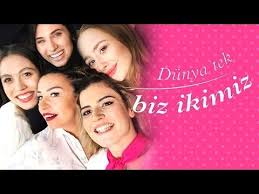 Model Dunya Tek Biz Ikimiz Youtube Sarkilar Ikiz Insan