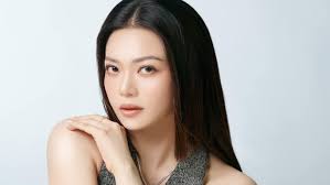 Diễn viên Kiều Anh gom áo phao hỗ trợ quê nhà Thái Nguyên