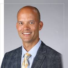 Dr. Aaron Salyapongse