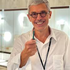 Joaillerie contemporaine : a-t-elle sa place dans les ventes aux enchères ?