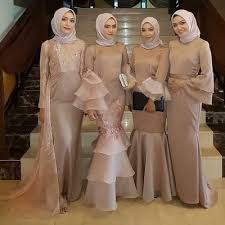 Contoh model baju bridesmaid untuk muslimah terbaru di 2019 contoh. Princess Style Gaun Bridesmaid Untuk Hijabers Yang Facebook